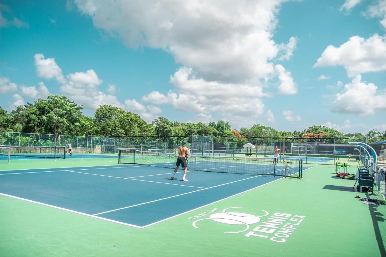 Cancun Tennis Inn Cancún Zewnętrze zdjęcie