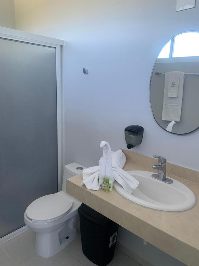Cancun Tennis Inn Cancún Zewnętrze zdjęcie